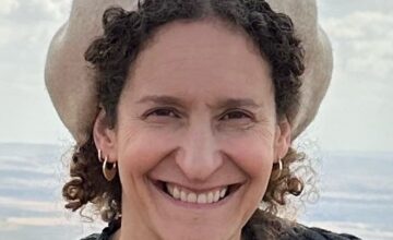 Dr. Hadassa Daltrophe