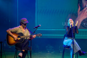 Musical performance by Izhar Ashdot and Nunu